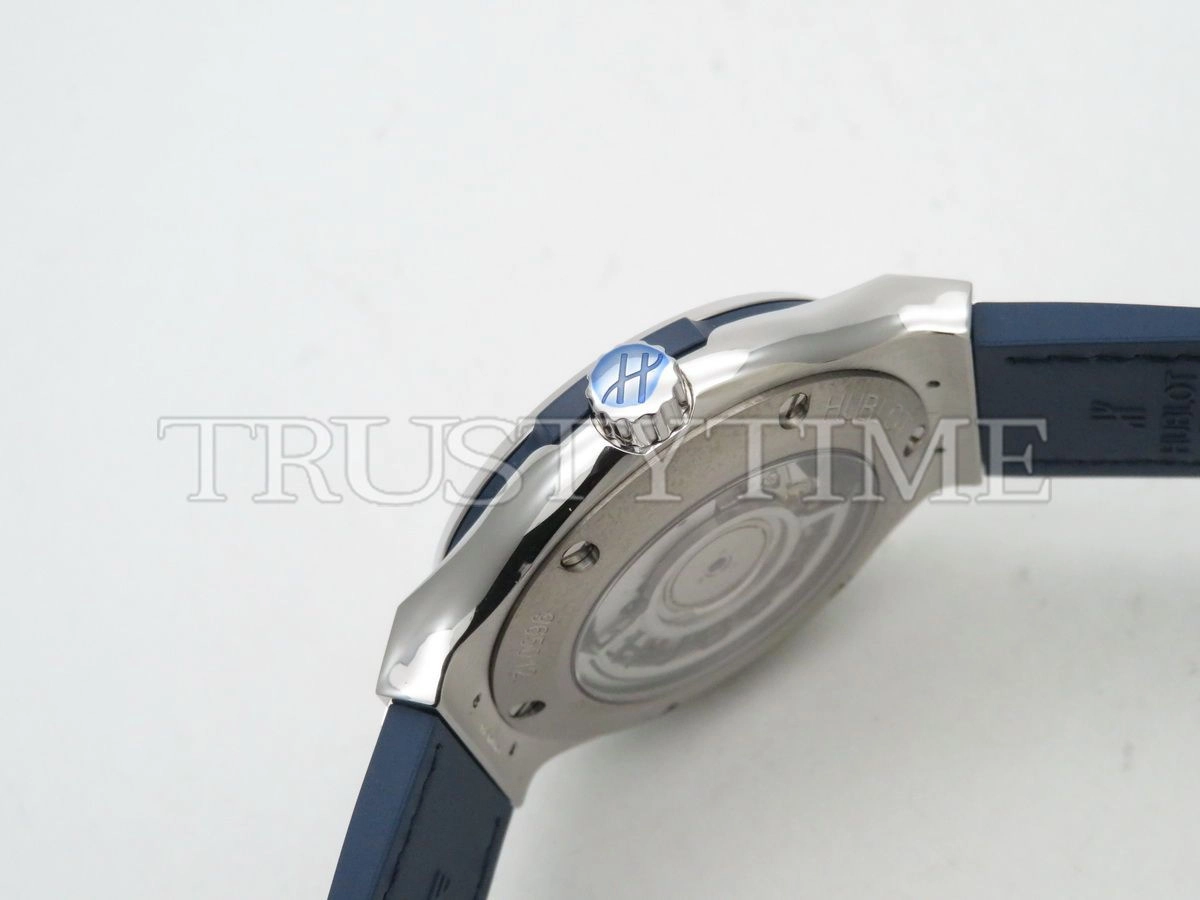 Копия часов Hublot Classic Fusion 38mm 565.NX.7170.LR