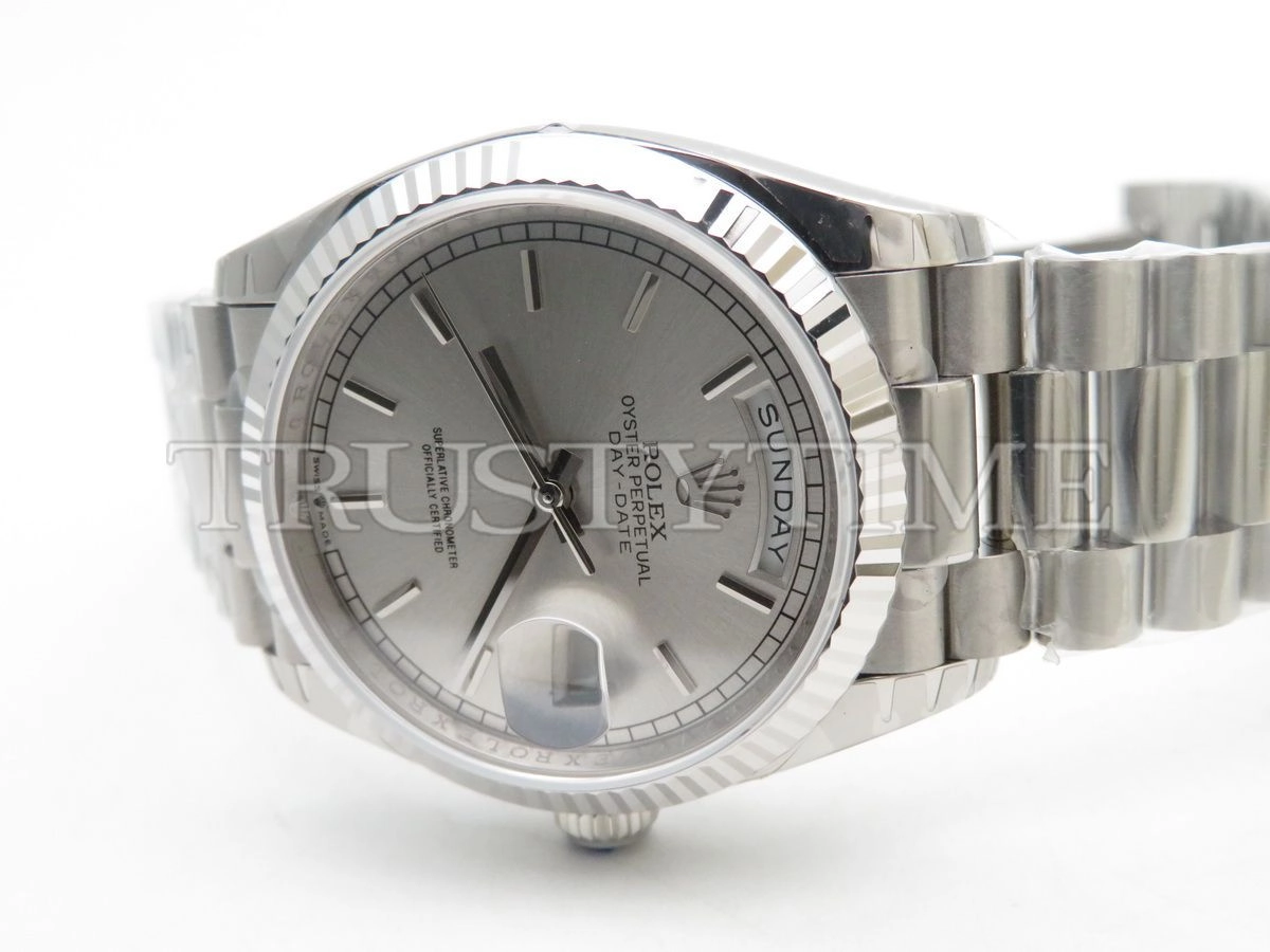 Копия часов Rolex Day-Date 36mm 128236-0001