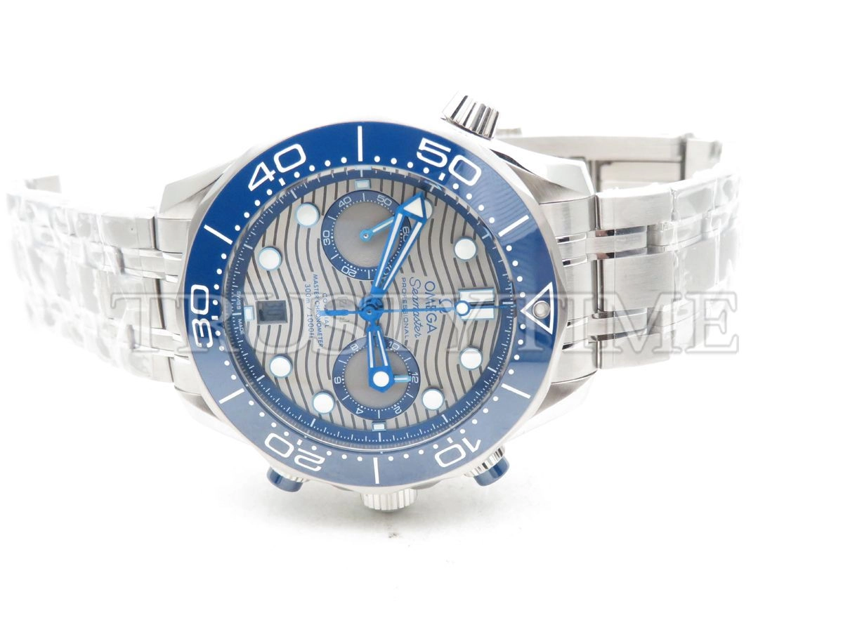 Копия часов Omega Seamaster Diver 300m Co‑Axial Master Chronometer Chronograph 44mm 210.30.44.51.06.001