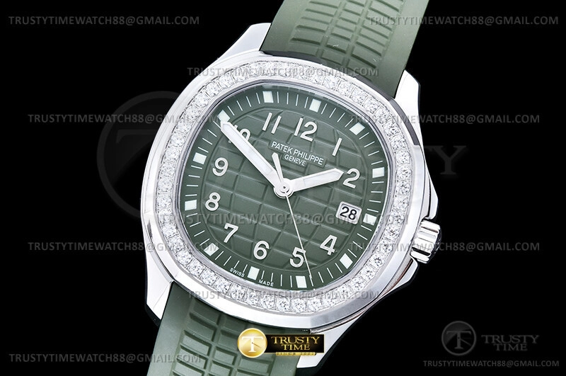 Patek Philippe Aquanaut Luce 38.8mm 5267/200A-011 Patek Philippe Aquanaut Luce 38.8mm 5267/200A-011