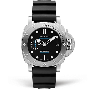 Копия часов Panerai Luminor Submersible 42 3 Days Automatic 42mm PAM00973