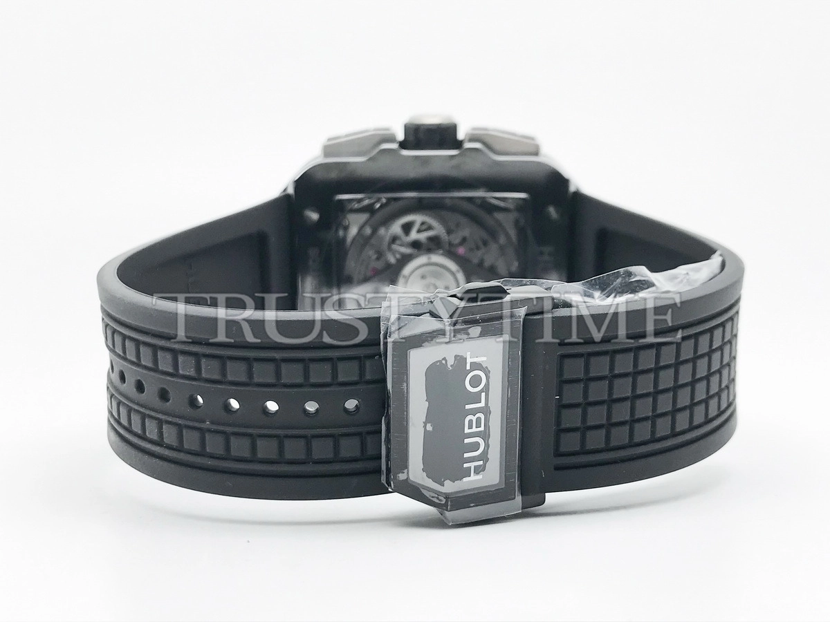 Копия часов Hublot Square Bang Unico Black Magic 821.CI.0170.RX