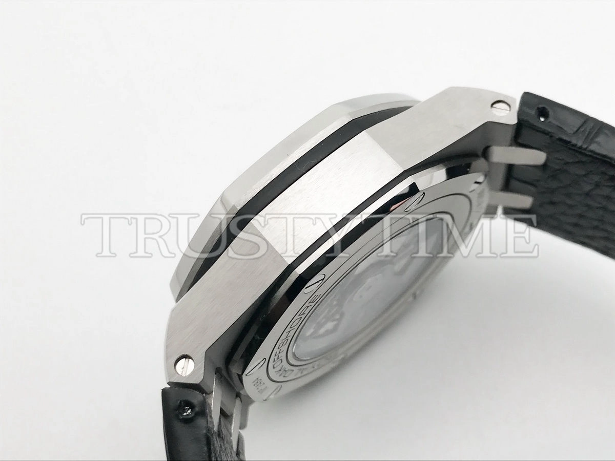 Копия часов Audemars Piguet Royal Oak Offshore Chronograph 26417BC.OO.A002CR.01