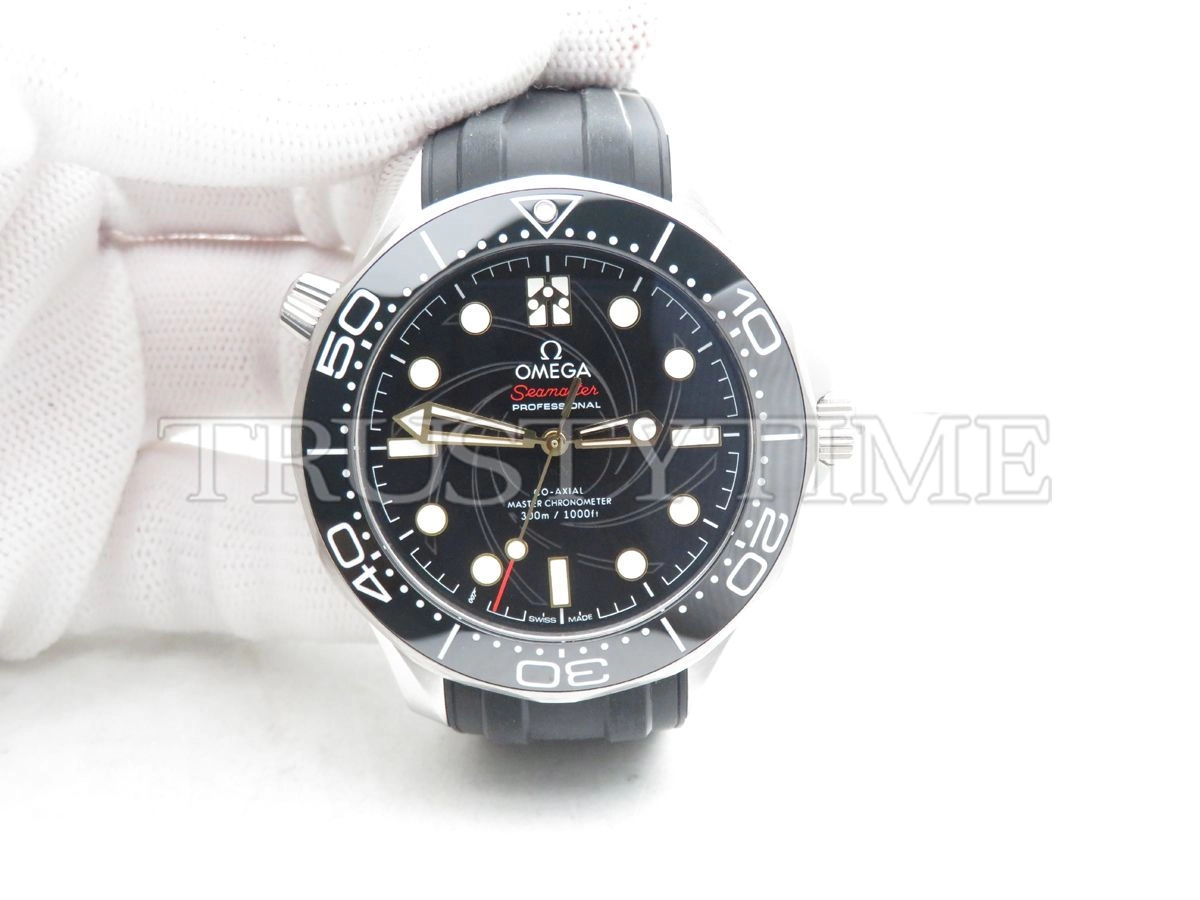 Копия часов Omega Seamaster Diver 300m Co-axial Chronometer James Bond Limited Edition No Date 42mm 210.22.42.20.01.003