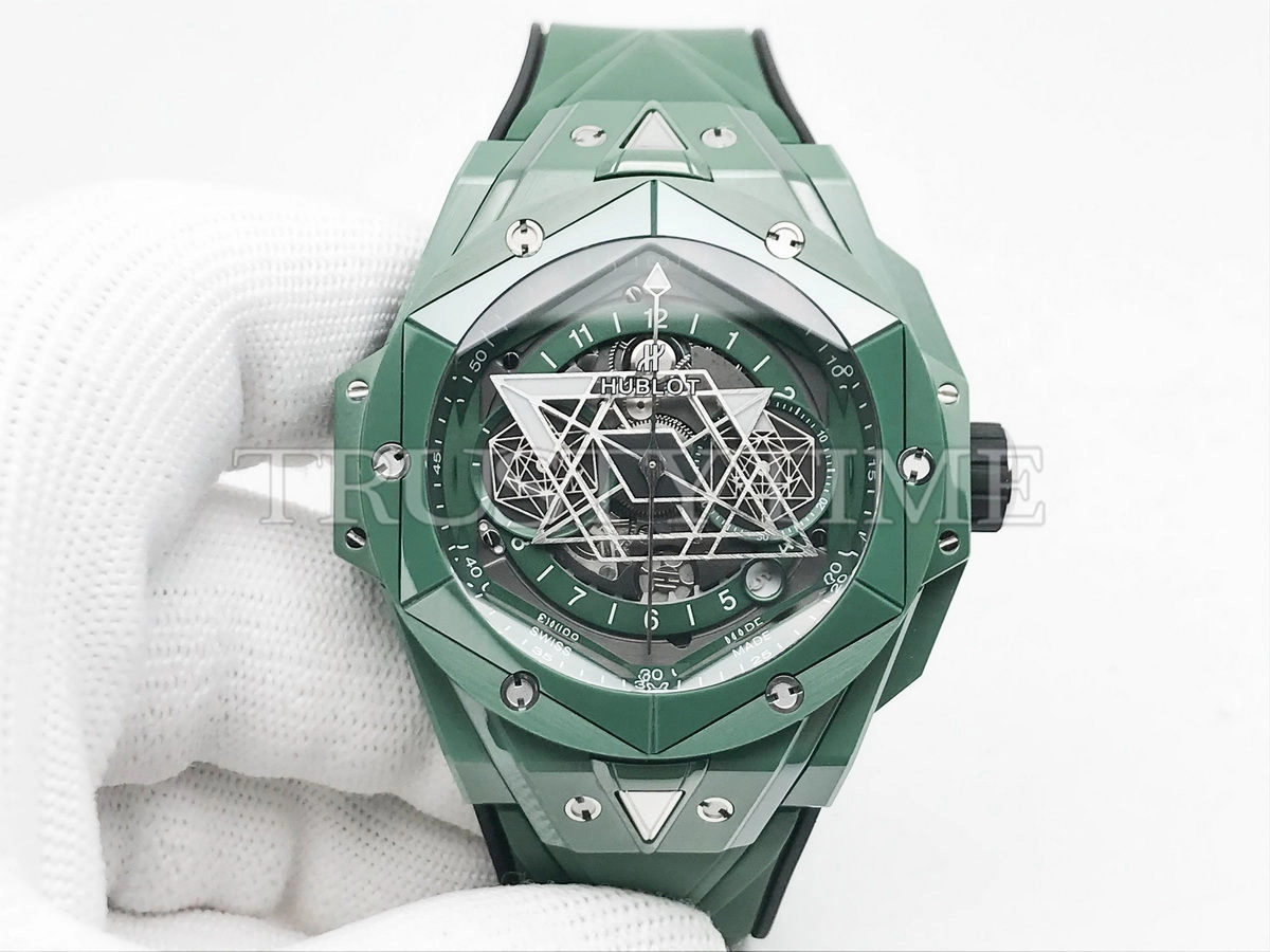 Копия часов Hublot Big Bang Sang Bleu II 45mm 418.GX.5207.RX.MXM22