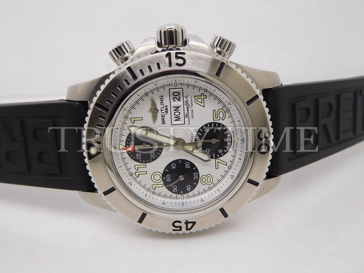 Копия часов Breitling Superocean Chronograph Steelfish 44 A13341C3/G782/153S