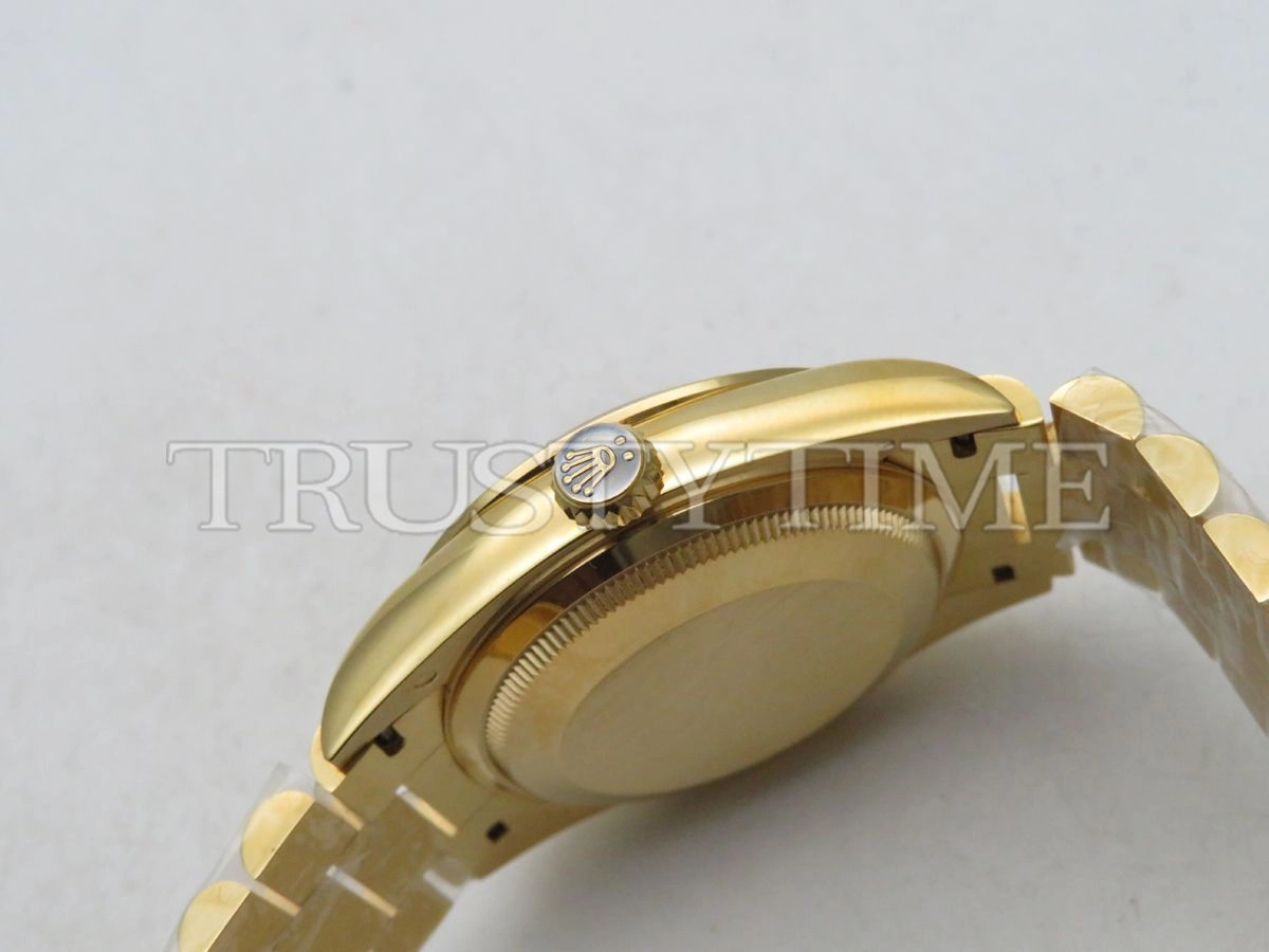 Копия часов Rolex Day-Date 36mm 128348RBR-0027
