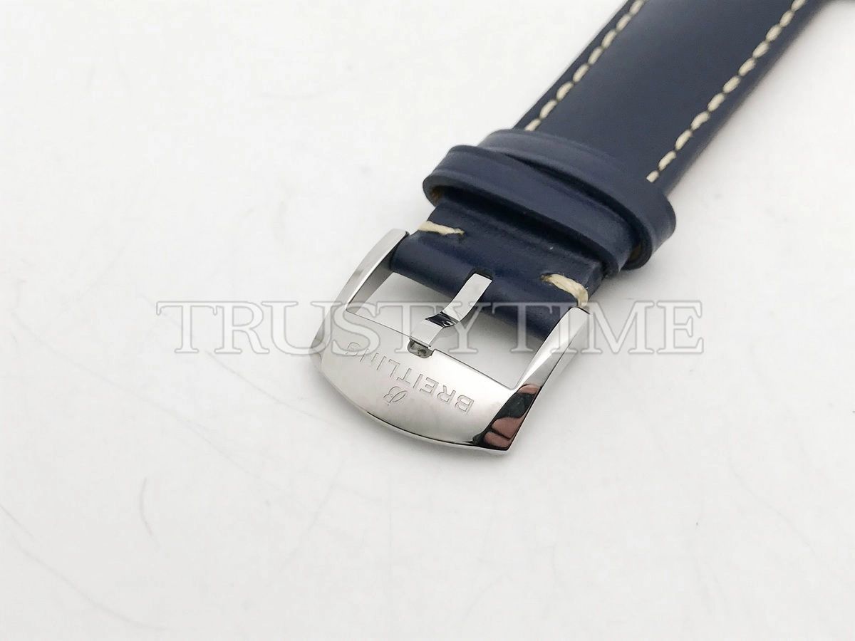 Копия часов Breitling Aviator 8 Automatic 41 A17315101C1X2