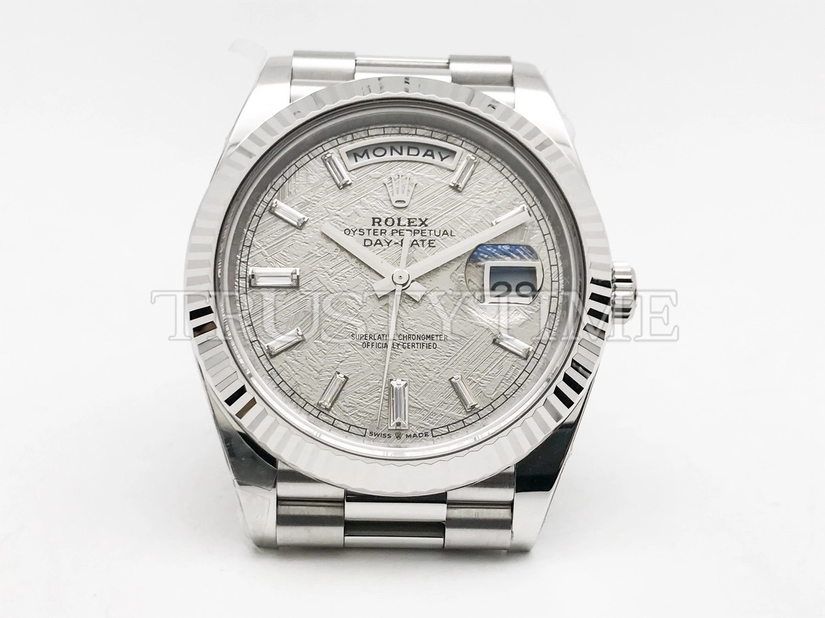 Копия часов Rolex Day-Date 40mm 228239-0055