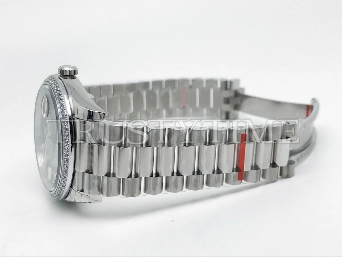 Копия часов Rolex Day-Date 40mm 228349RBR-0003