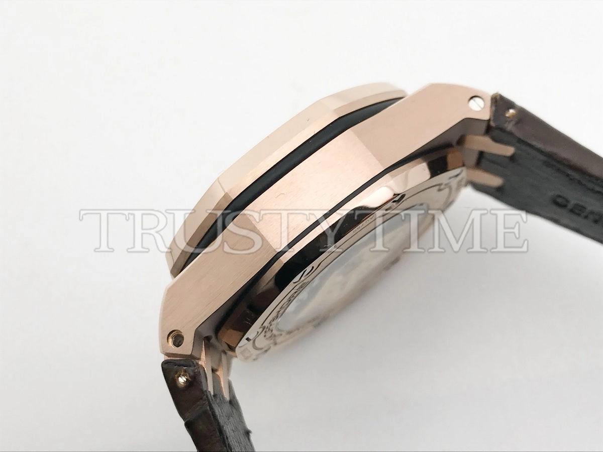 Копия часов Audemars Piguet Royal Oak Offshore Chronograph 26470OR.OO.A099CR.01