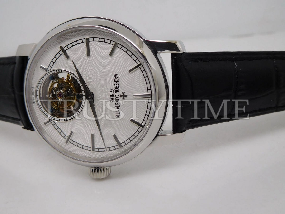 Копия часов Vacheron Constantin Traditionnelle Tourbillon 44mm 6500T/000P-9949
