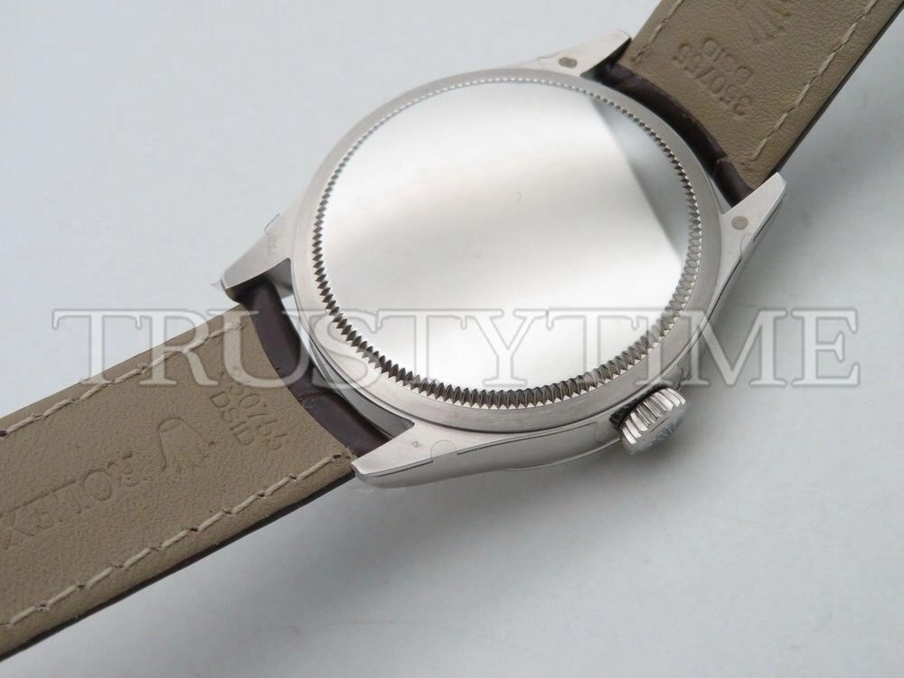 Копия часов Rolex Cellini Date 39mm 50519-0012