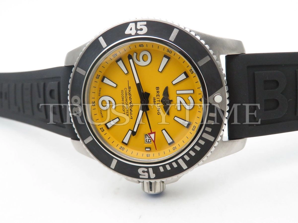 Копия часов Breitling Superocean Automatic 44 A17367021I1S1