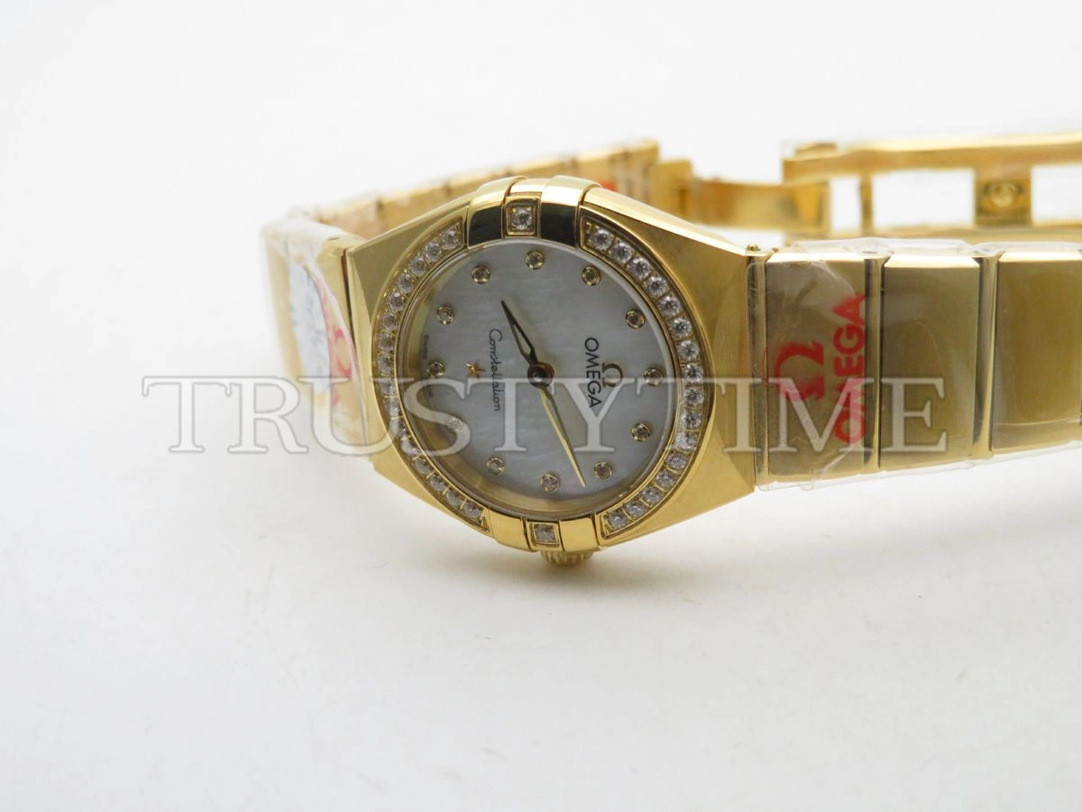 Копия часов Omega Constellation Quartz 25mm 131.55.25.60.55.002