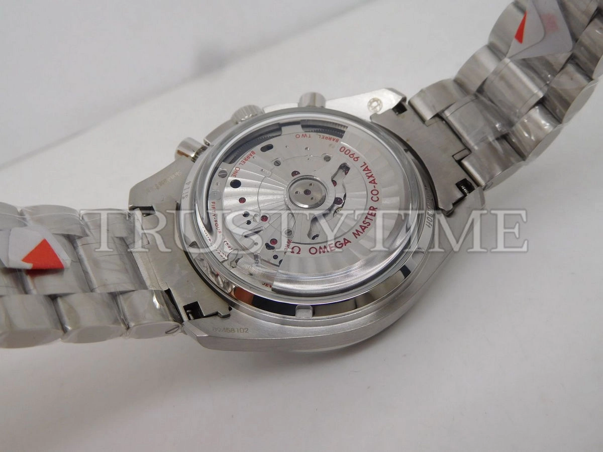 Копия часов Omega Speedmaster Racing Co-axial Master Chronometer Chronograph 44mm 329.30.44.51.06.001