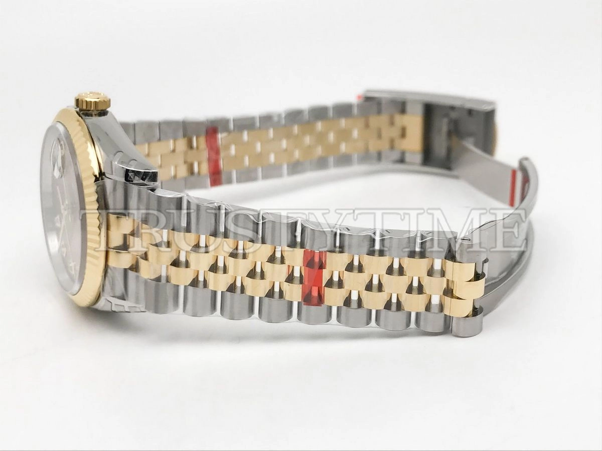 Копия часов Rolex DateJust 36mm 126233-0045