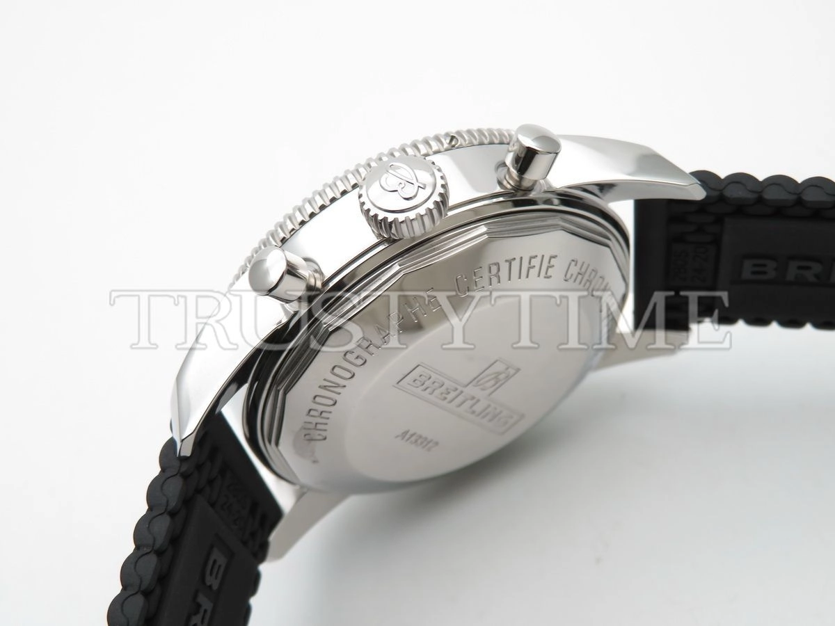 Копия часов Breitling Superocean Heritage Chronograph 46 A1332016/G698/441X