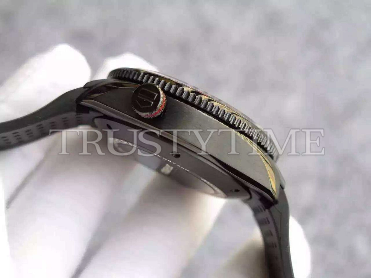 Копия часов Tag Heuer Grand Carrera Calibre 36 RS2 43mm CAV5115.FT6019