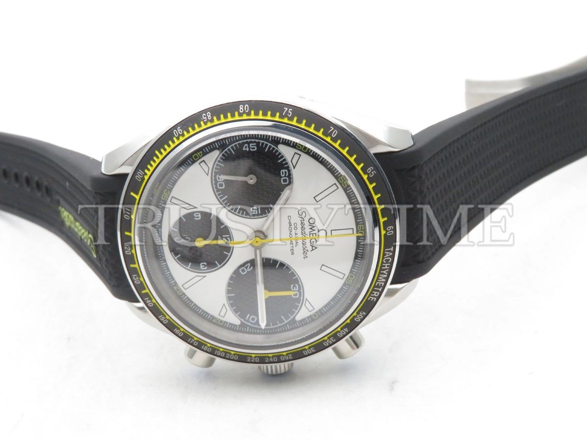 Копия часов Omega Speedmaster Racing Co-Axial Chronograph 40mm 326.32.40.50.04.001