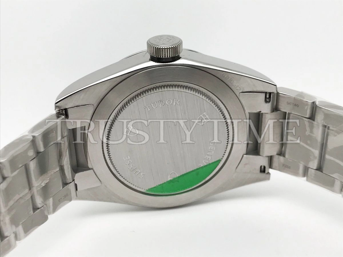 Копия часов Tudor Heritage Black Bay 41mm M79540-0001