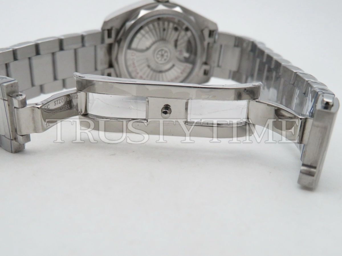 Копия часов Omega Seamaster Aqua Terra 150m Co-axial Master Chronometer 34mm 220.10.34.20.60.001