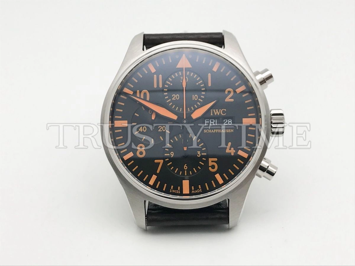 Копия часов IWC Pilot's Watch Chronograph 43mm  IW377730