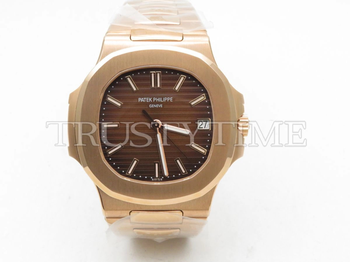 Копия часов Patek Philippe Nautilus 40mm 5711/1R-001