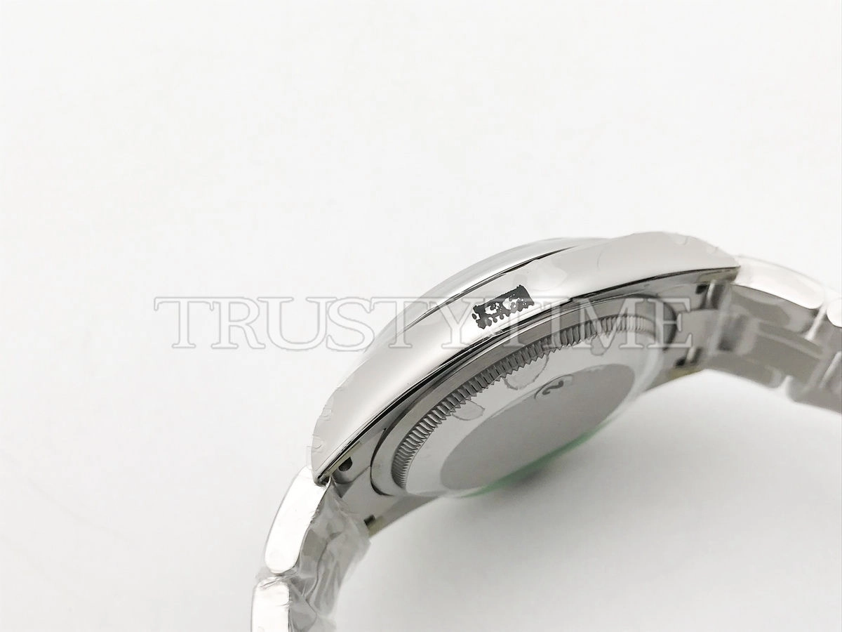 Копия часов Rolex Oyster Perpetual 36mm 126000-0009
