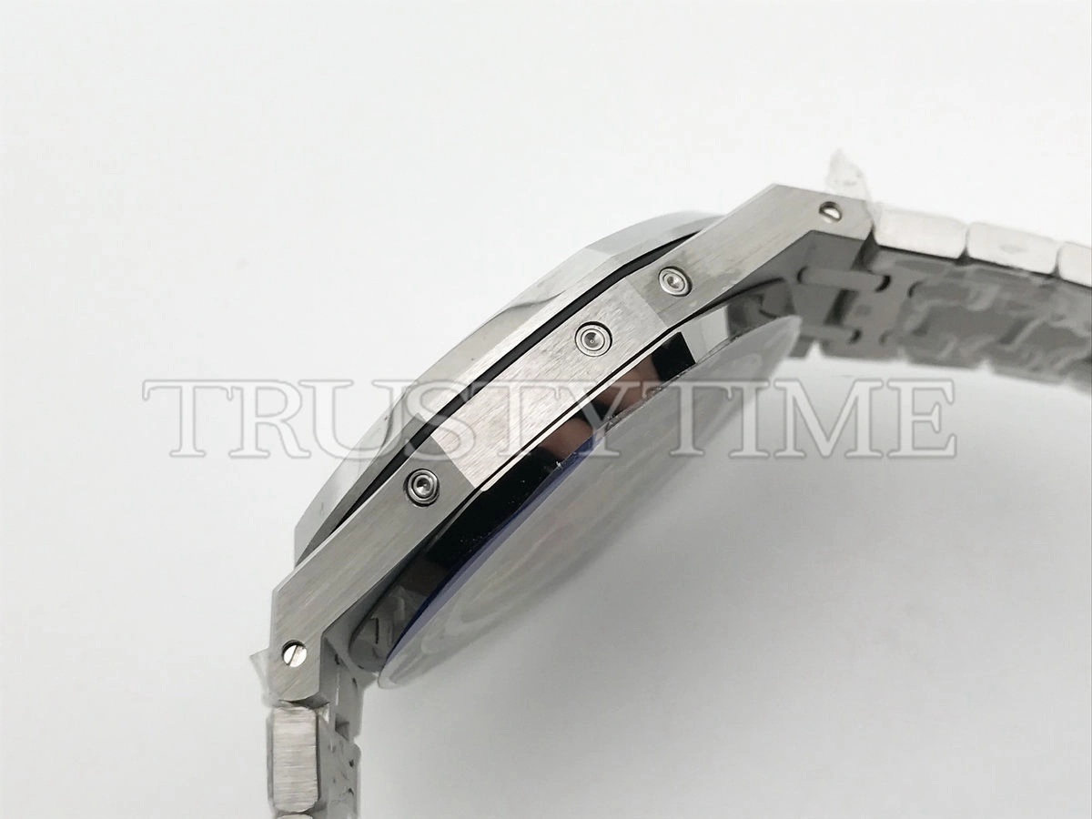 Копия часов Audemars Piguet Royal Oak Perpetual Calendar 26607BC.OO.1220BC.02