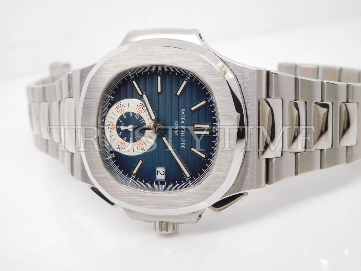Копия часов Patek Philippe Nautilus Chronograph 40,5mm 5980/1A-001
