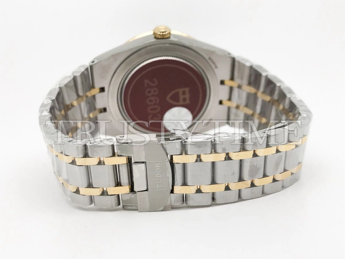 Копия часов Tudor Royal Day-Date 41mm M28603-0002