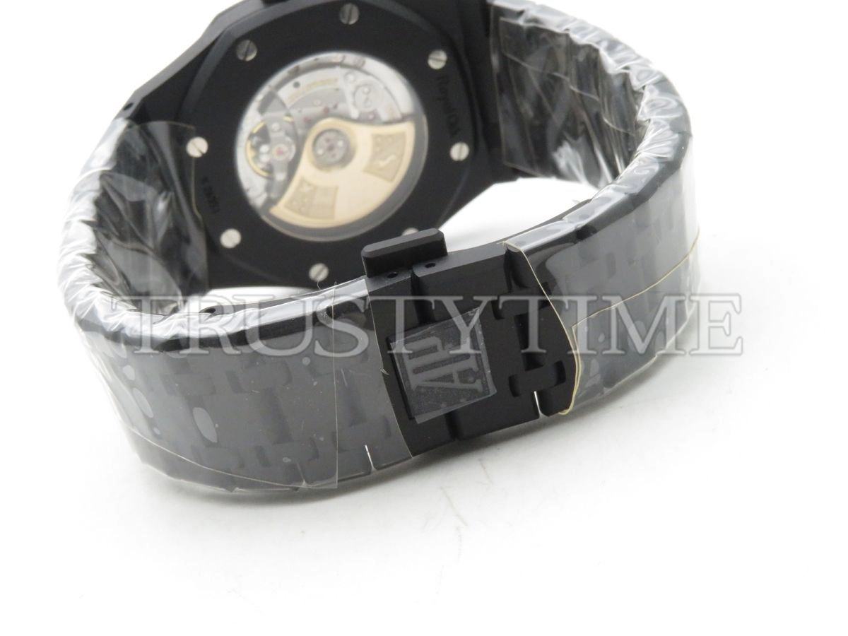 Копия часов Audemars Piguet Royal Oak Black Venom Custom 15400 White