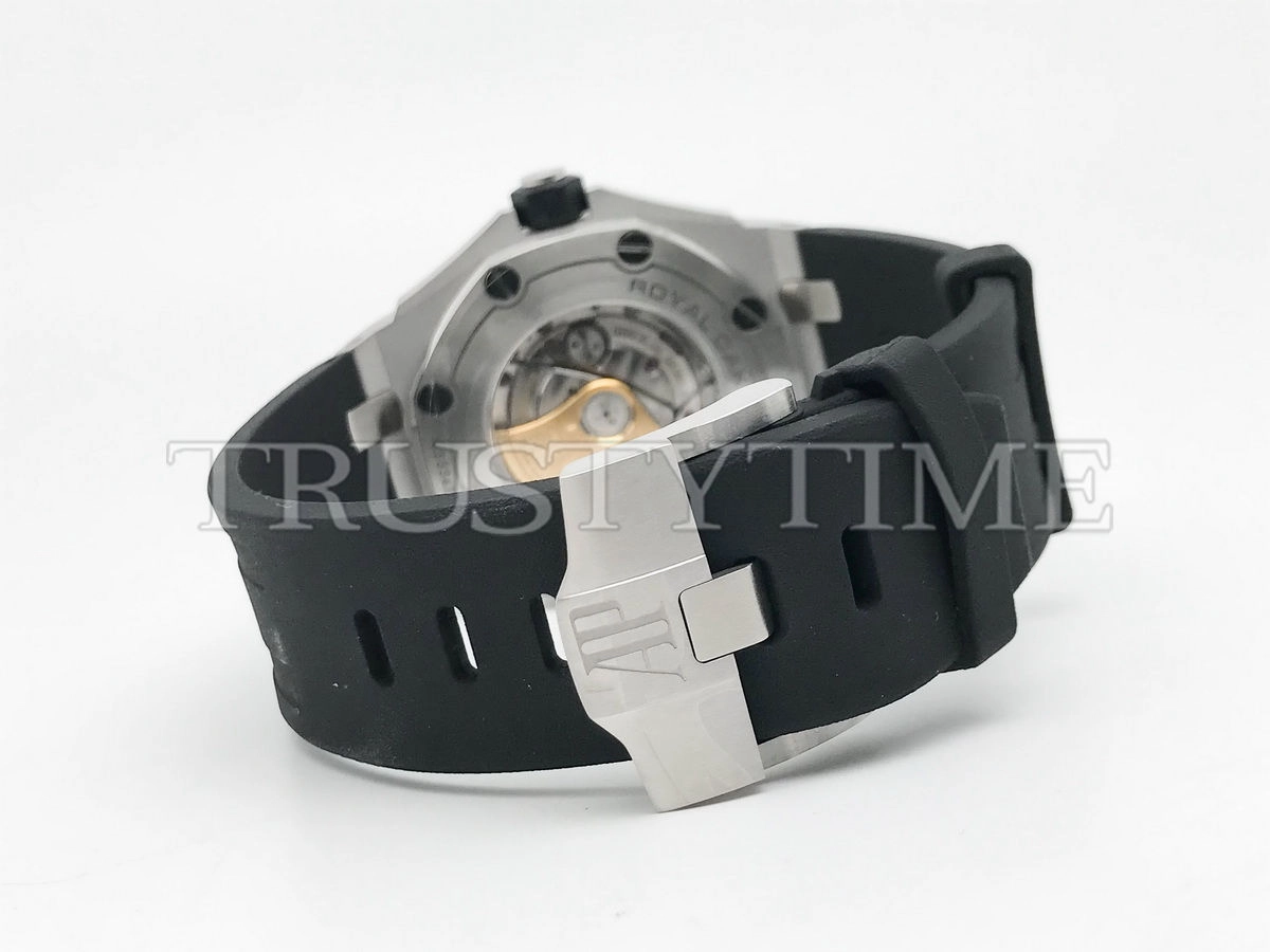 Копия часов Audemars Piguet Royal Oak Offshore Diver 15710ST.OO.A002CA.01