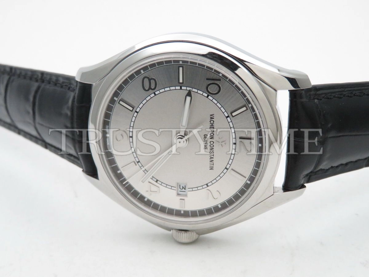 Копия часов Vacheron Constantin Fiftysix Date 40mm 4600E/000A-B442