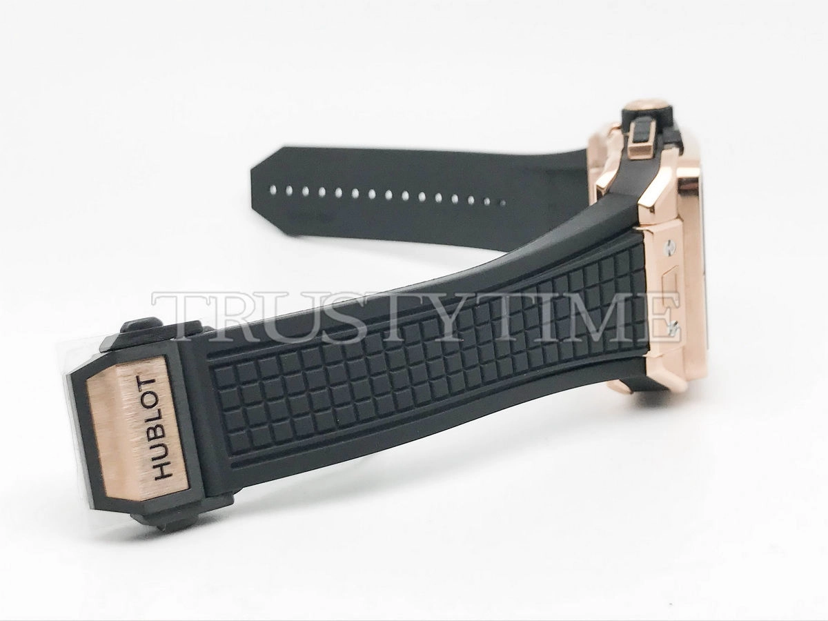 Копия часов Hublot Square Bang Unico King Gold 821.OX.0180.RX