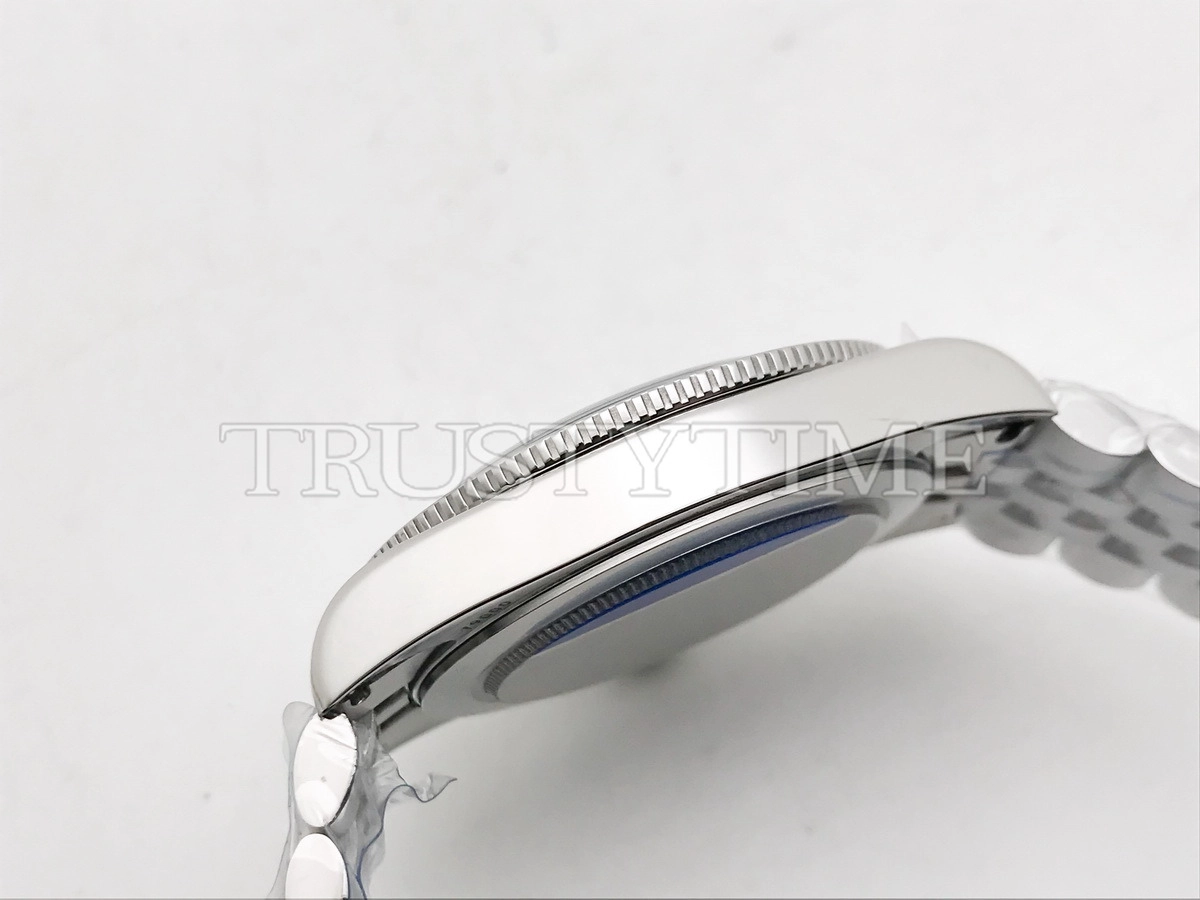 Копия часов Tudor Black Bay 54 «Lagoon Blue» 37mm M79000-0001