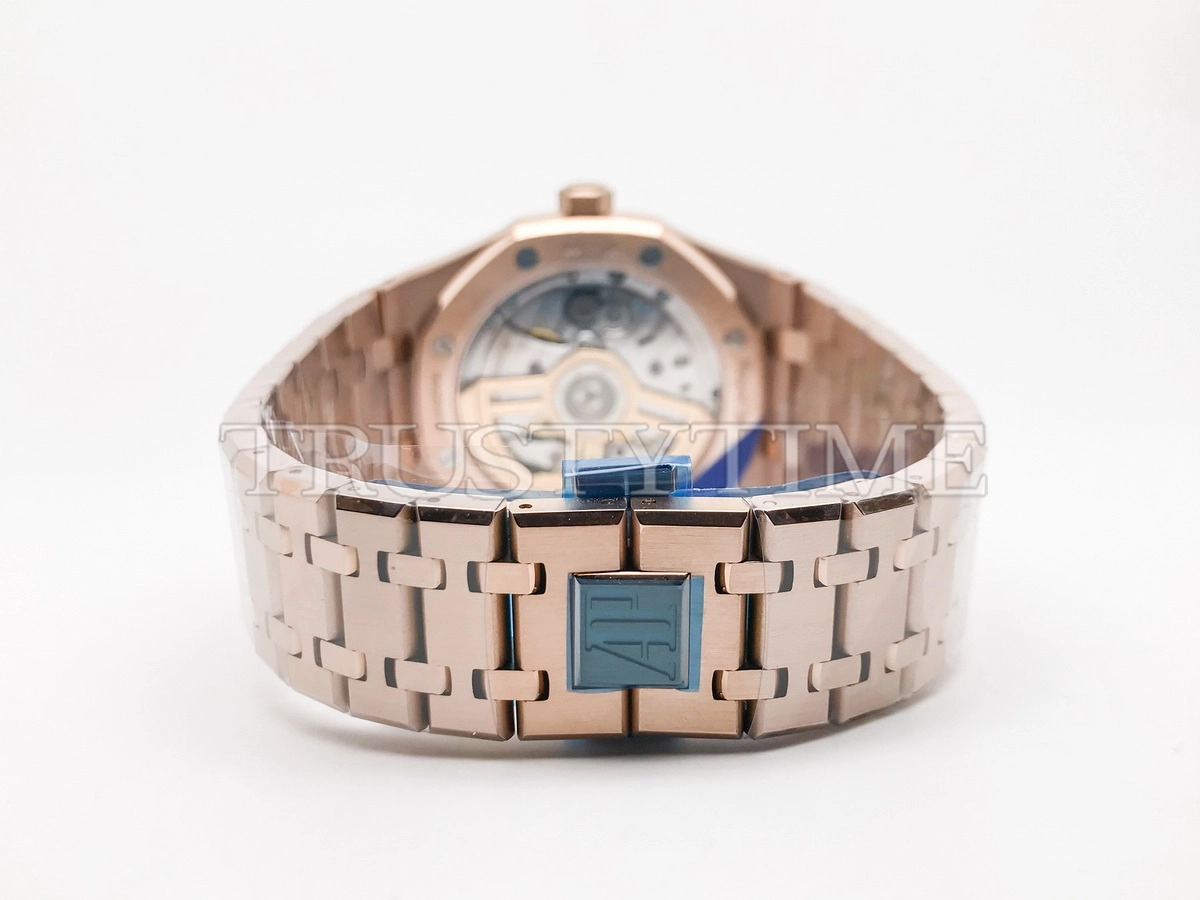 Копия часов Audemars Piguet Royal Oak Selfwinding 15510OR.OO.1320OR.03
