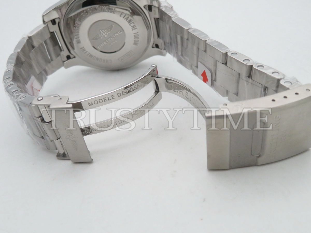 Копия часов Breitling Superocean II Gun 44 A17392D81C1A1