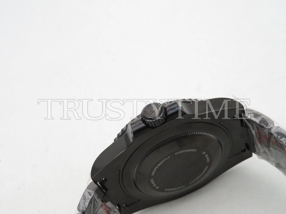 Копия часов Rolex Blaken Red GMT Master II 116710LN