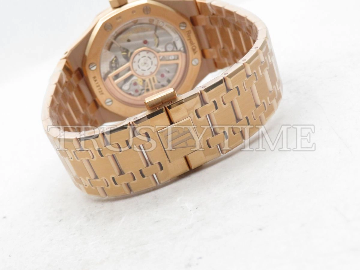 Копия часов Audemars Piguet Royal Oak Selfwinding II 15500OR.OO.1220OR.01