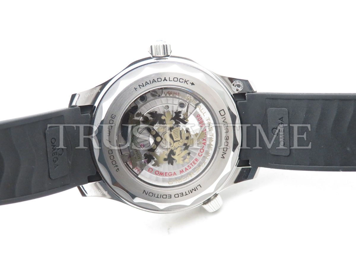 Копия часов Omega Seamaster Diver 300m Co-axial Chronometer James Bond Limited Edition No Date 42mm 210.22.42.20.01.003