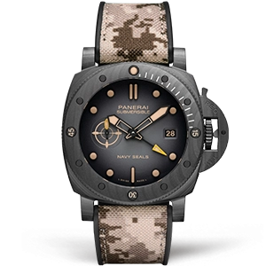 Копия часов Panerai Submersible QuarantaQuattro GMT Navy SEALs Carbotech™ 44mm PAM01513