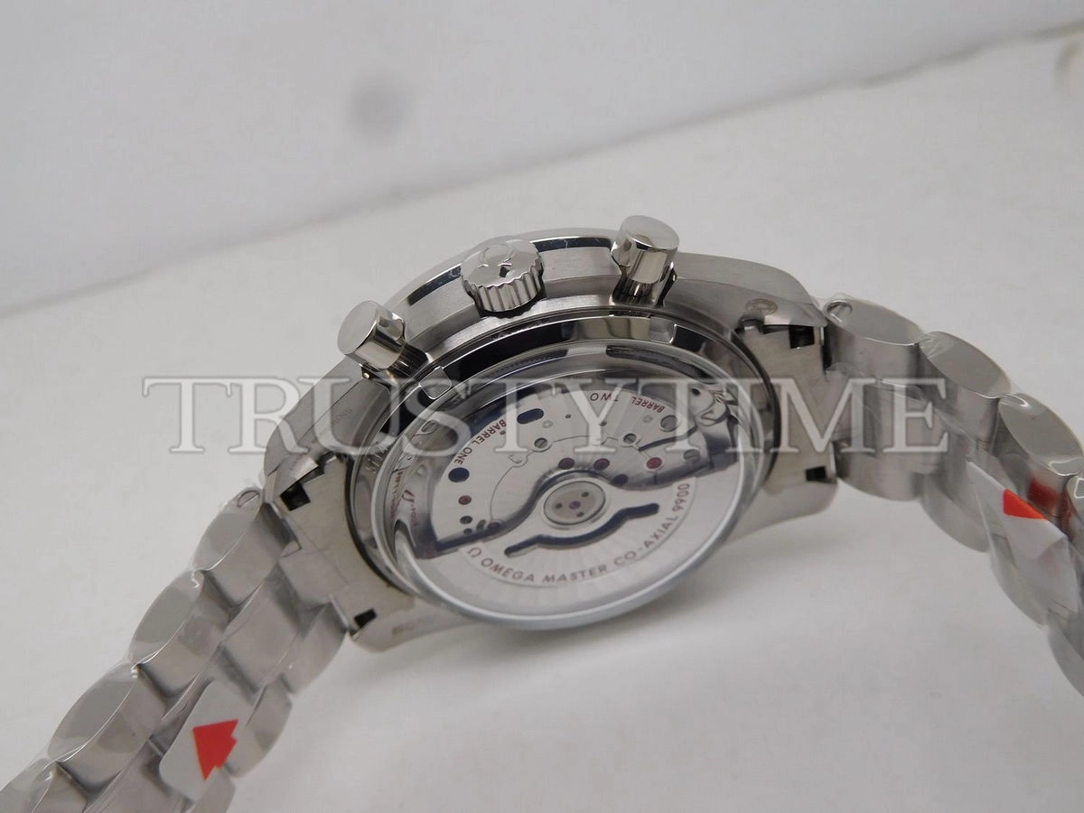 Копия часов Omega Speedmaster Racing Co-axial Master Chronometer Chronograph 44mm 329.30.44.51.01.001