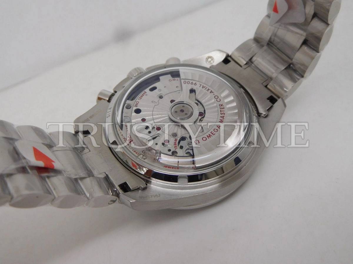 Копия часов Omega Speedmaster Racing Co-axial Master Chronometer Chronograph 44mm 329.30.44.51.01.001