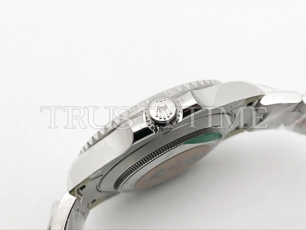 Копия часов Rolex Submariner 40mm 116619LB-0001