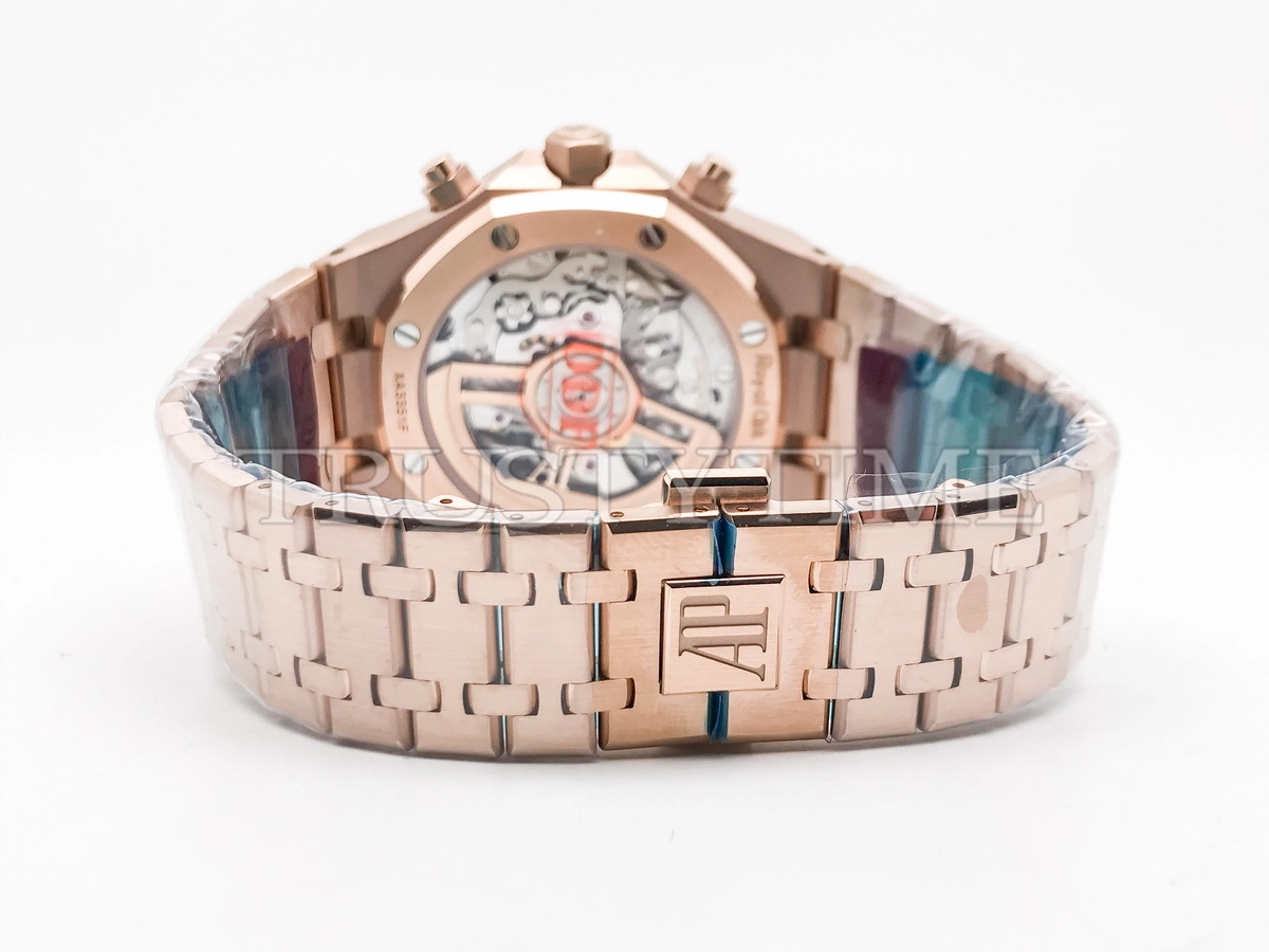 Копия часов Audemars Piguet Royal Oak Selfwinding Chronograph 26239OR.OO.1220OR.02
