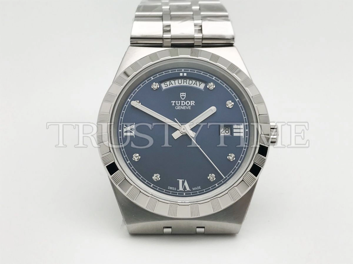 Копия часов Tudor Royal Day-Date 41mm M28600-0004