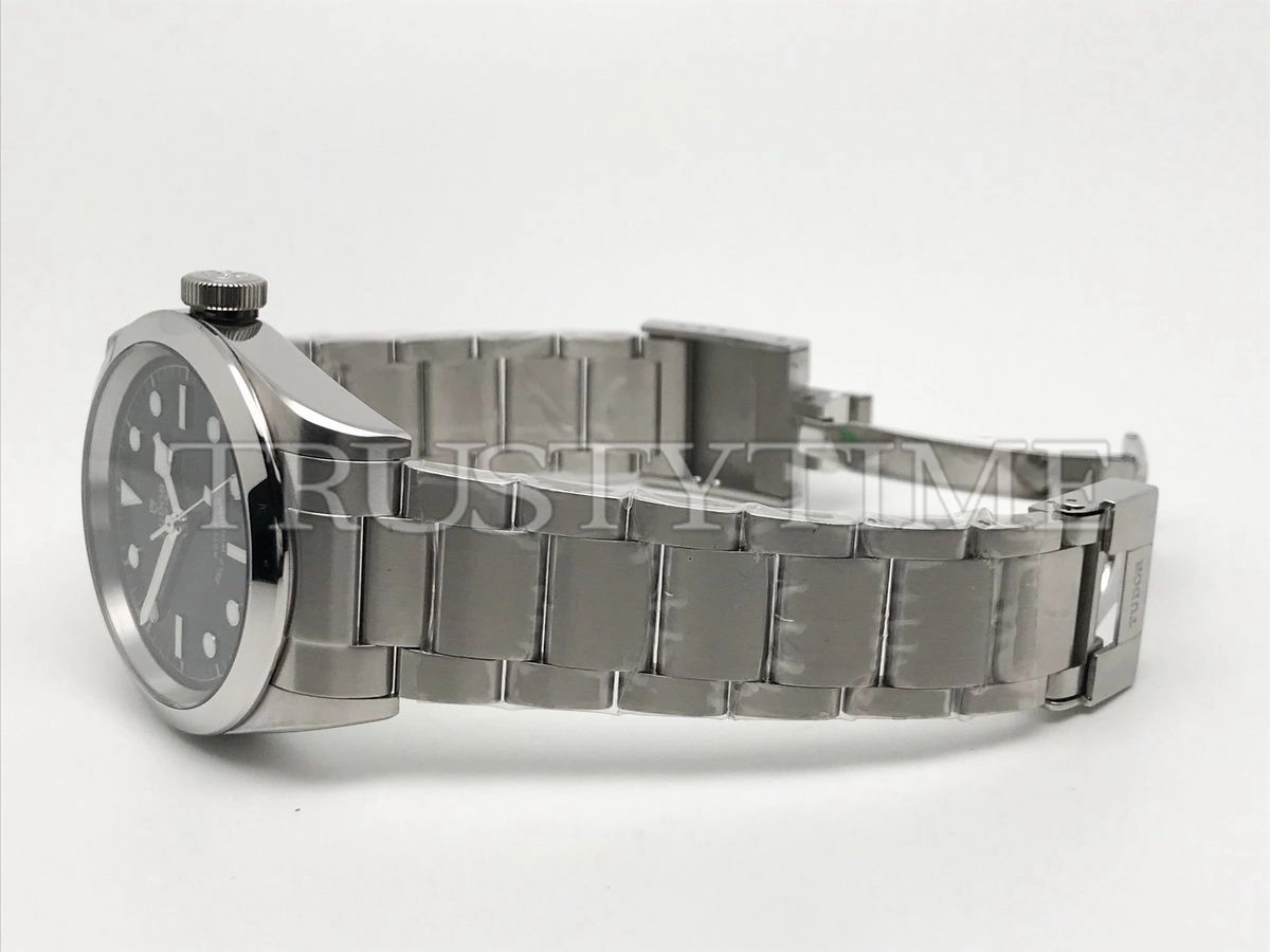 Копия часов Tudor Heritage Black Bay 41mm M79540-0001