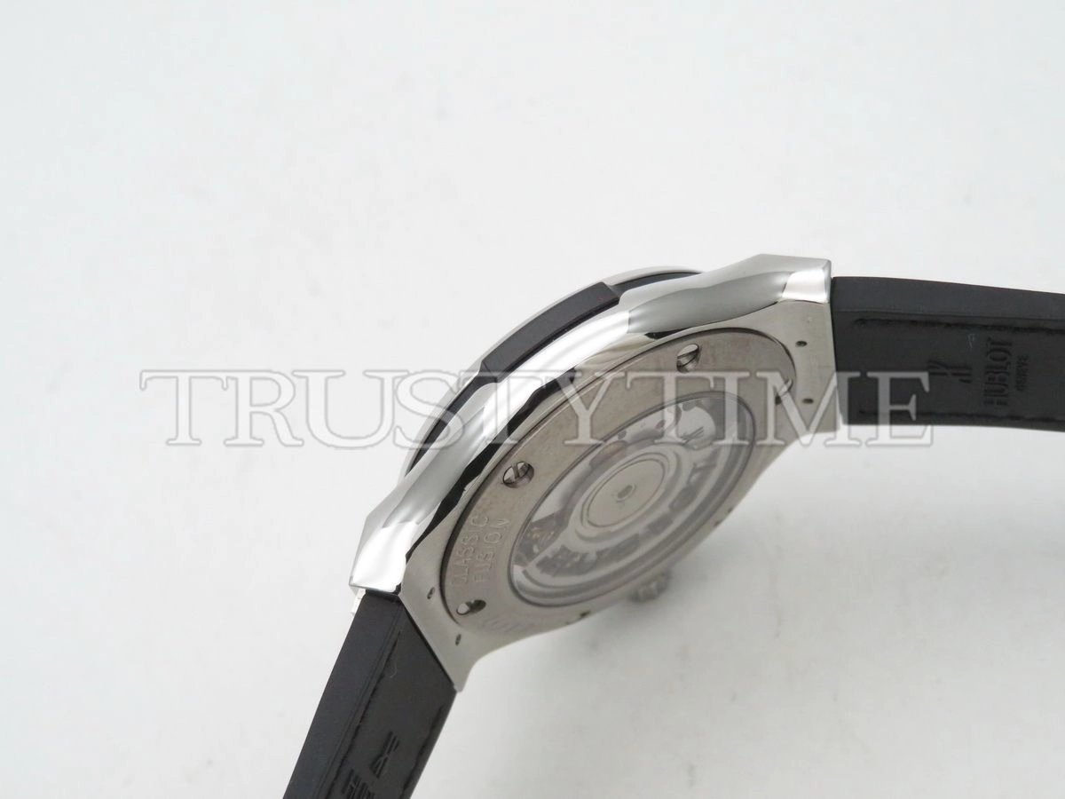 Копия часов Hublot Classic Fusion 38mm 565.NX.2611.LR
